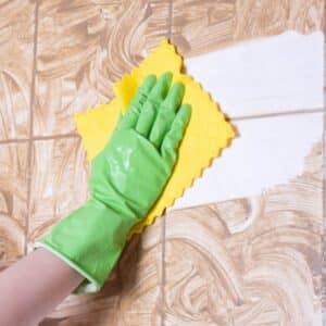 كيفية تنظيف الحوائط